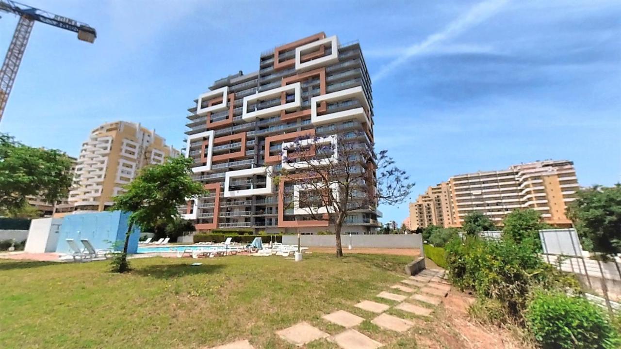 Apartamentos Turisticos Rocha Tower 3 Портиман Экстерьер фото