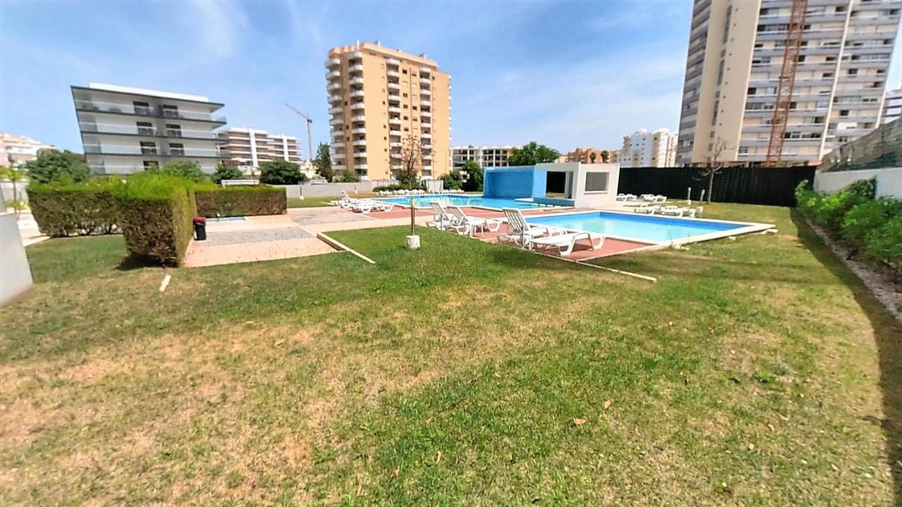 Apartamentos Turisticos Rocha Tower 3 Портиман Экстерьер фото