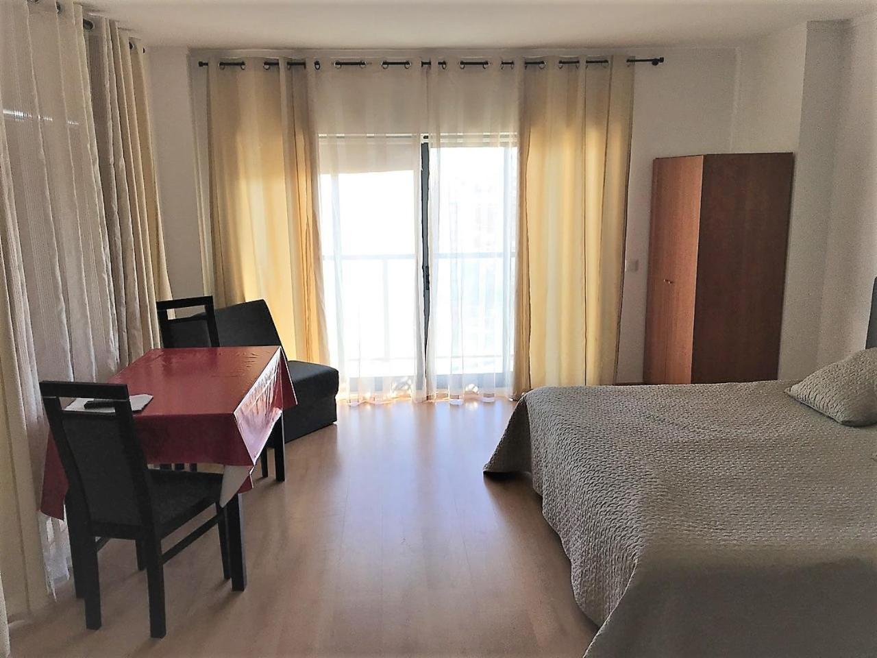 Apartamentos Turisticos Rocha Tower 3 Портиман Экстерьер фото